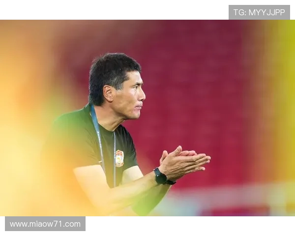 邵佳一：我们与蓉城差距只在一人之间 西海岸全员努力争取1分